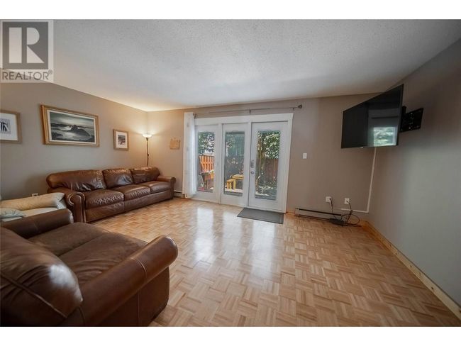 33C Mount Trinity Ave, Townhouse with 3 bedrooms, 2 bathrooms and null parking in Fernie BC | Image 16