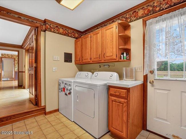 3077 New Williamsburg Dr, House other with 4 bedrooms, 4 bathrooms and 6 parking in Schenectady NY | Image 45