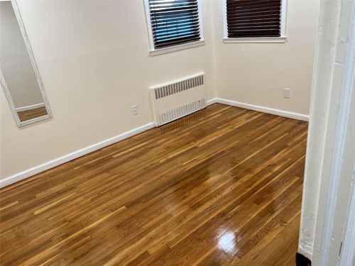 182 145th Rd, Springfield Gardens, NY, 11413-3317 | Card Image