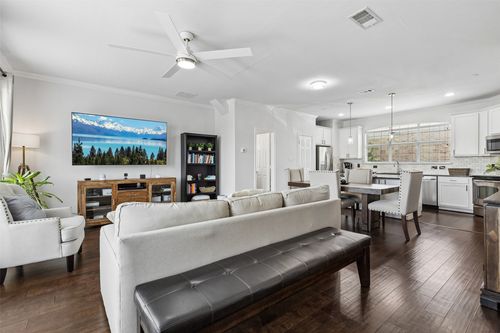 22-2700 Club Ridge Dr, Lewisville, TX, 75067-3765 | Card Image