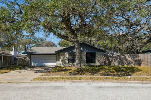 2111 Capeheart, Ingleside, TX, 78362 | Card Image