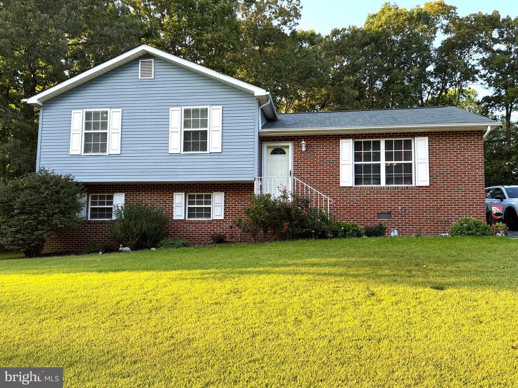 Wolftrap St, Lexington Park, MD 20653
