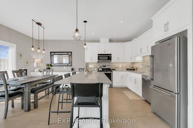 800 Baker Ave S, House attached with 3 bedrooms, 3 bathrooms and 2 parking in Listowel ON | Image 10