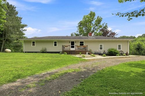 1433 Township Road 1353, Ashland, OH, 44805-9364 | Card Image