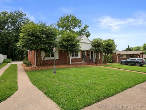 927 Macklyn Lane, Bartlesville, OK, 74006 | Card Image