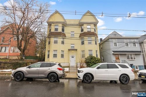 518 Forest St, Kearny, NJ, 07032-3653 | Card Image
