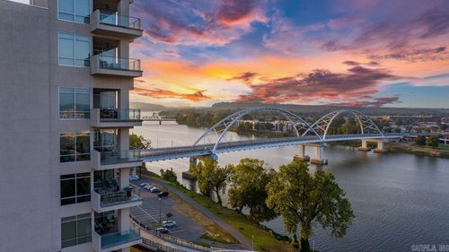 5 Statehouse Plz, Little Rock, AR, 72201-1436 | Card Image