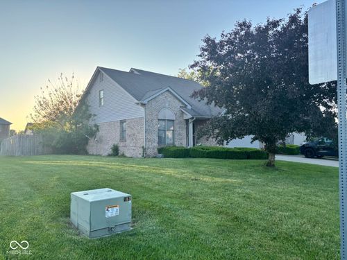3037 Ash Way, Lapel, IN, 46051-9534 | Card Image