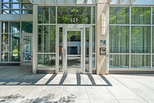 apt-715-325 Berry St, San Francisco, CA, 94158-1589 | Card Image