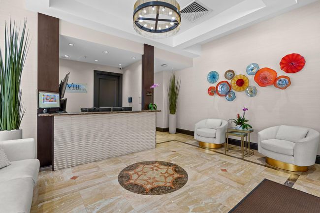 APT-505 - 2001 N Ocean Blvd, Condo with 2 bedrooms, 2 bathrooms and null parking in Fort Lauderdale FL | Image 32