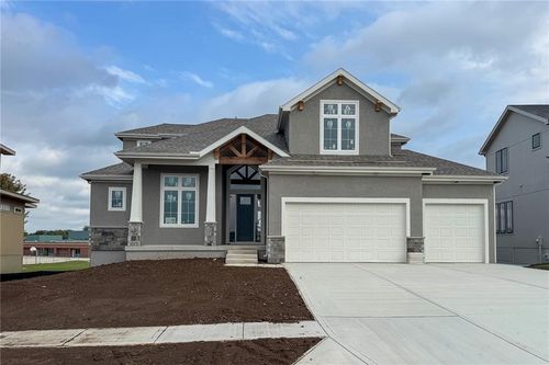 21938 W 99th Ter, Lenexa, KS, 66220-2201 | Card Image