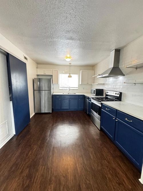 204e-1000 Lake Of The Woods Blvd, FERN PARK, FL, 32730-2984 | Card Image