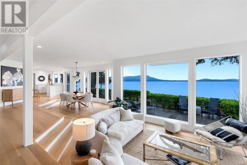 2401 Mill Bay Rd, Mill Bay, BC, V8H1B9 | Card Image