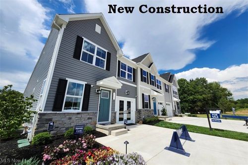13 Divot Circle, Cuyahoga Falls, OH, 44313 | Card Image