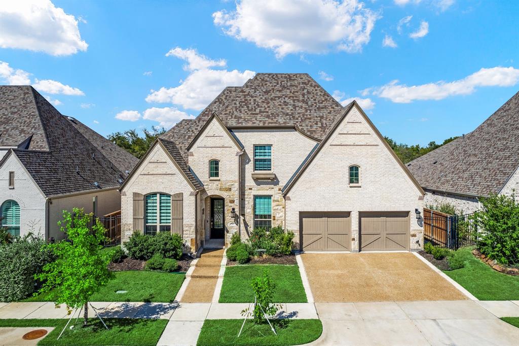 Lone Eagle Way, Arlington, TX 76005