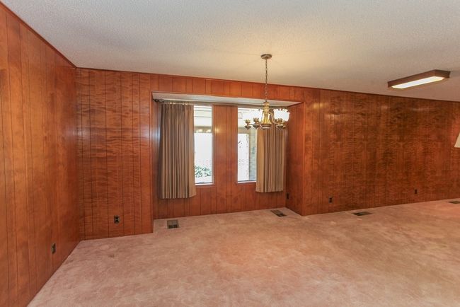 2201 E 25 Th St, House other with 3 bedrooms, 3 bathrooms and 2 parking in Big Spring TX | Image 15