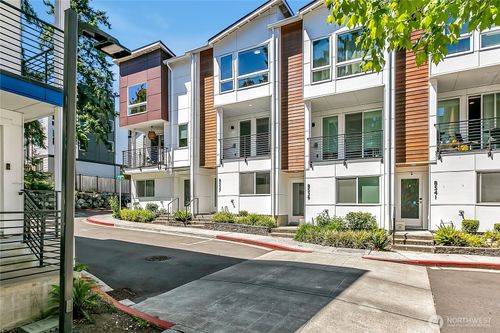8537 22nd Pl Ne, Seattle, WA, 98115-5149 | Card Image