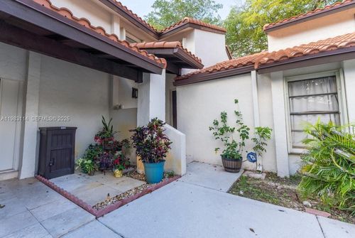 apt-2-13288 Sw 114th Ln, Miami, FL, 33186-7979 | Card Image