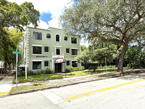 apt-18-2000 Jefferson St, Hollywood, FL, 33020-6940 | Card Image