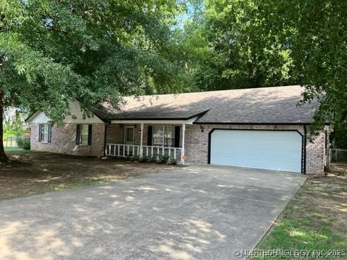 2529 S 28th Pl, Muskogee, OK, 74401-2933 | Card Image