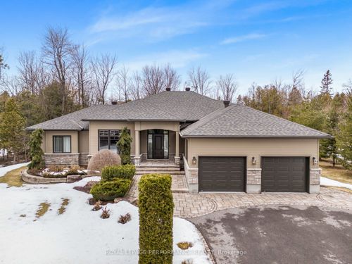26 Jacquot St, L'orignal, ON, K0B1K0 | Card Image
