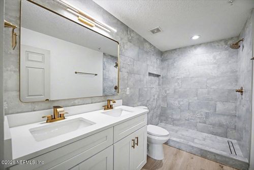 914-785 Oakleaf Plantation Pkwy, Orange Park, FL, 32065-3533 | Card Image
