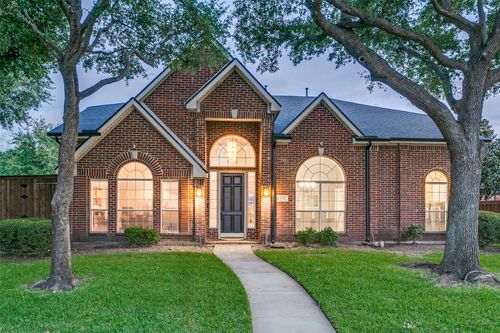 401 Marlow Dr, Flower Mound, TX, 75028-7135 | Card Image
