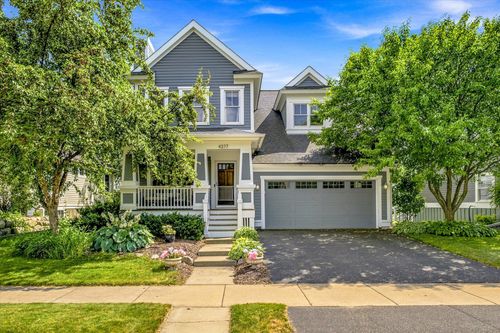 4377 Garden Way N, Hugo, MN, 55038-4441 | Card Image