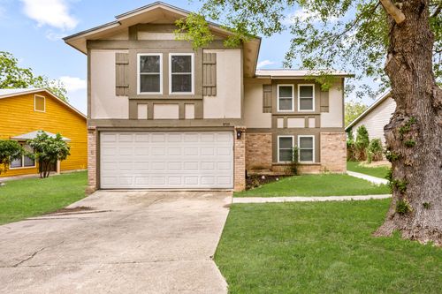 9735 Fortune Ridge Dr, Converse, TX, 78109-2752 | Card Image