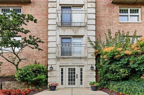 204-4677 Bayard St, Oakland, PA, 15213-2761 | Card Image