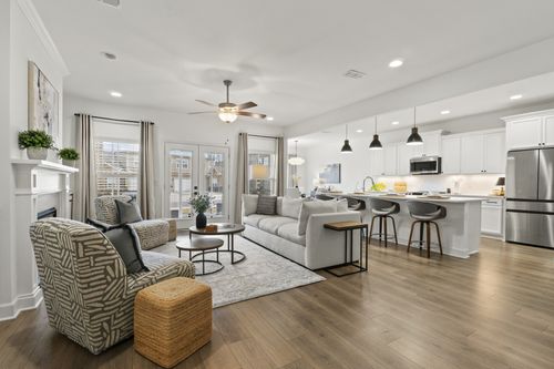 2431 Stonecenter Ln, Murfreesboro, TN, 37128-1109 | Card Image