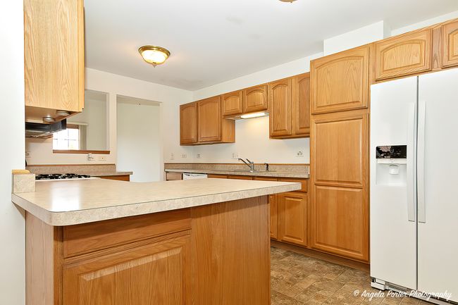5832 Fieldstone Trl, Townhouse with 2 bedrooms, 4 bathrooms and 2 parking in MCHENRY IL | Image 15