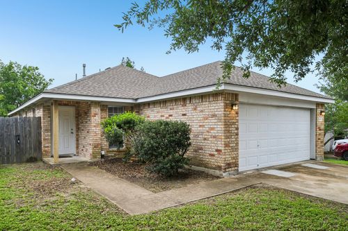205 Cavalry Trl, Elgin, TX, 78621-4198 | Card Image