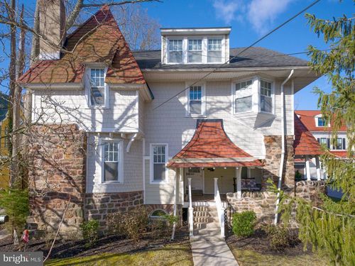 216 Bloomingdale Ave, WAYNE, PA, 19087-3962 | Card Image