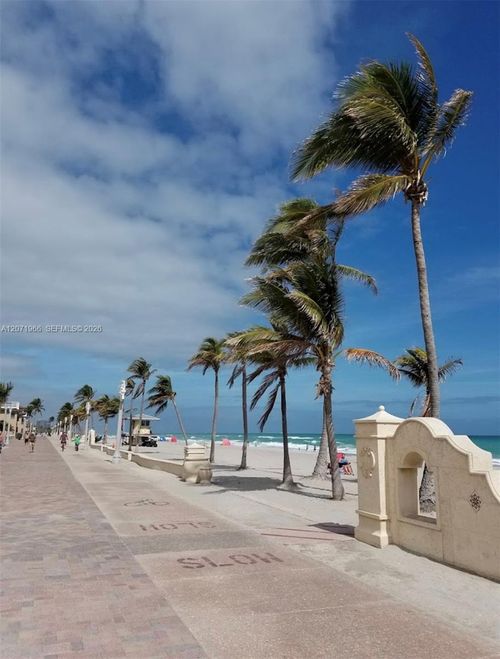 107b-315 Van Buren St, Hollywood, FL, 33019-1725 | Card Image
