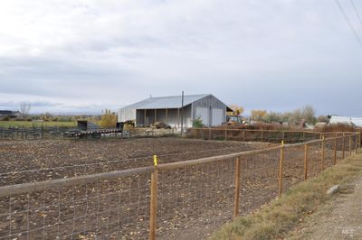 23983 Centerpoint Rd, House other with 4 bedrooms, 3 bathrooms and 2 parking in Caldwell ID | Image 3