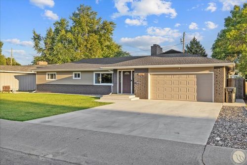 1044 Delphinium Dr, Billings, MT, 59102-3214 | Card Image
