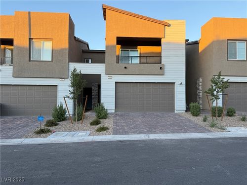 2518 Vittora Pointe St, Henderson, NV, 89044-1981 | Card Image