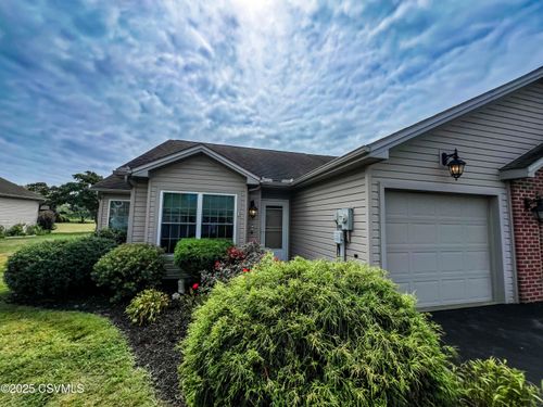 43 Grayson View Ct, Selinsgrove, PA, 17870-8347 | Card Image