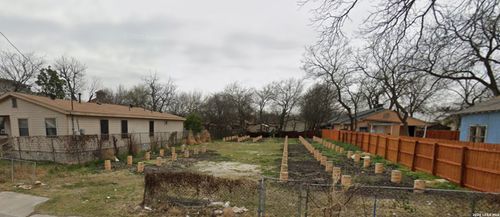 636 Ruiz St, San Antonio, TX, 78207-1753 | Card Image