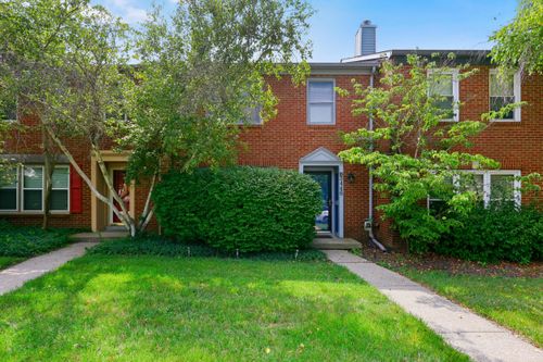3446 Laredo Dr, Lexington, KY, 40517-2121 | Card Image