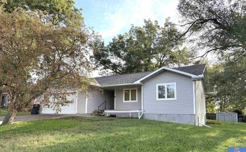 1408 Ashland Ave, Beatrice, NE, 68310-1302 | Card Image