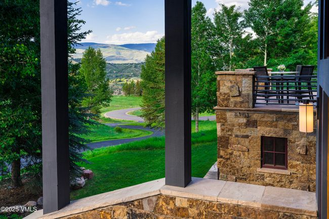Views to Golf Course. | Image 14