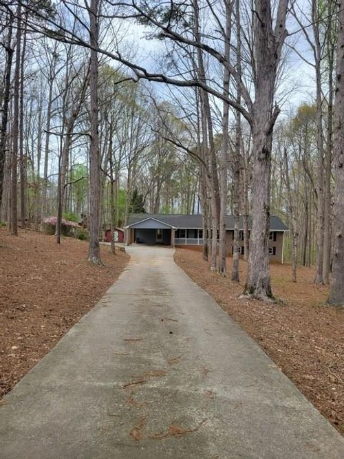 3370 Westbrook Rd, Suwanee, GA, 30024-2453 | Card Image