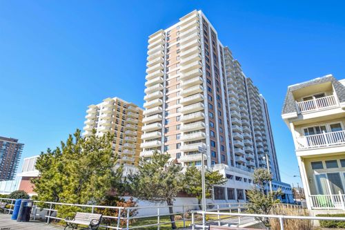 unit-9f-100 S Berkley Sq, Atlantic City, NJ, 08401-5743 | Card Image