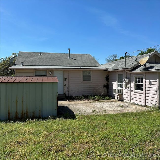 1003 N Grant Ave, House other with 2 bedrooms, 2 bathrooms and null parking in Sand Springs OK | Image 22