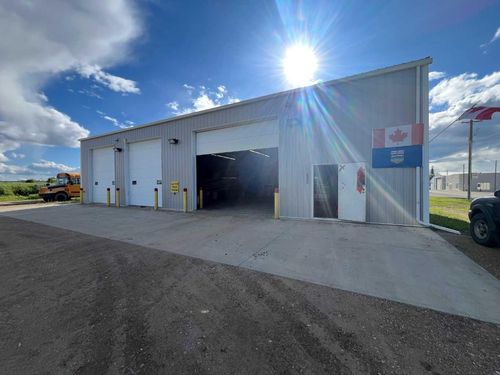 {{alt}} | Card Image