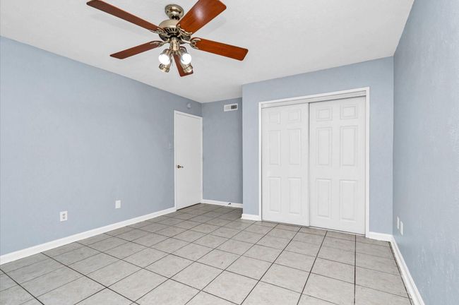 18215 Navajo Trail Dr, House other with 3 bedrooms, 2 bathrooms and 2 parking in Spring TX | Image 17