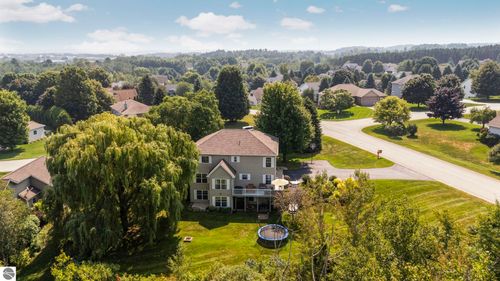 3934 Hidden Creek Dr, Traverse City, MI, 49684-7957 | Card Image