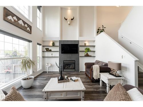 1212 Appleton Close, Sherwood Park, AB, T8H0G5 | Card Image